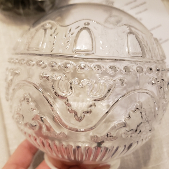 NIB DAUNTON glass globe ceiling light - Picture 6 of 6